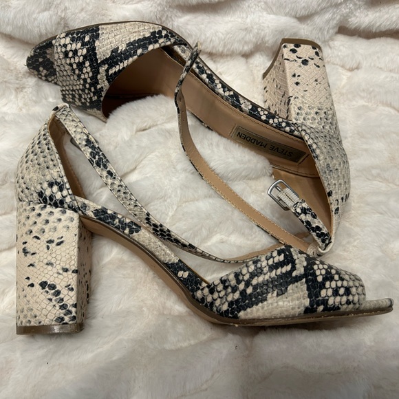 Steve Madden Black and White Snakeskin Ankle Strap Block Heel - Picture 10 of 15